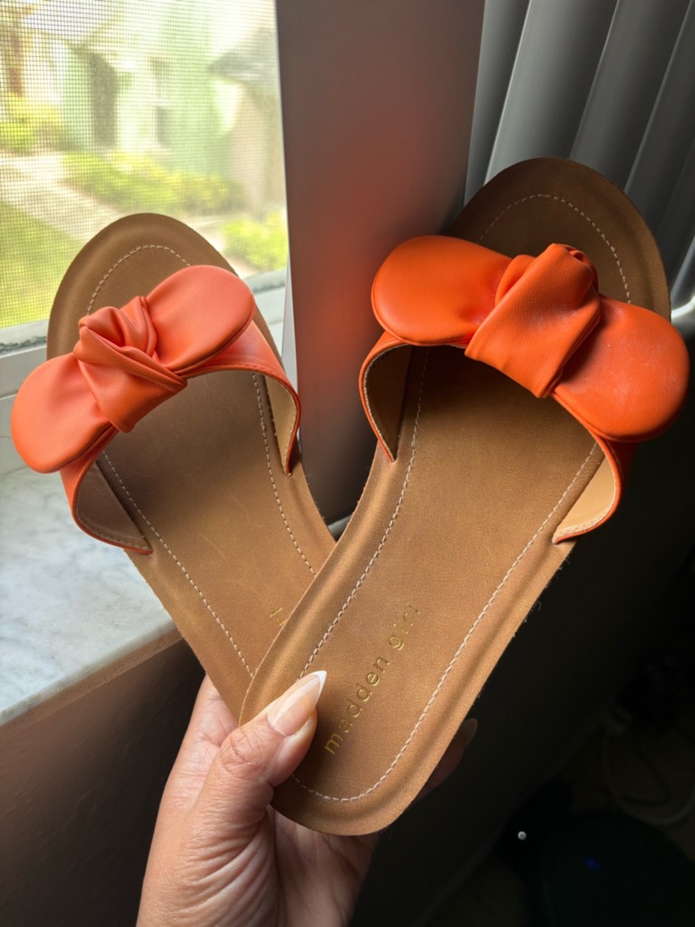 Madden Girl Bright Orange Knotted Slide Sandals🩴